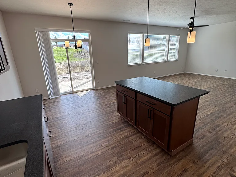 8406 E Rich Ave — Photo 3