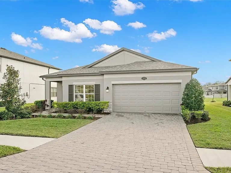 19376 Blossom Vine Ln — Photo 2