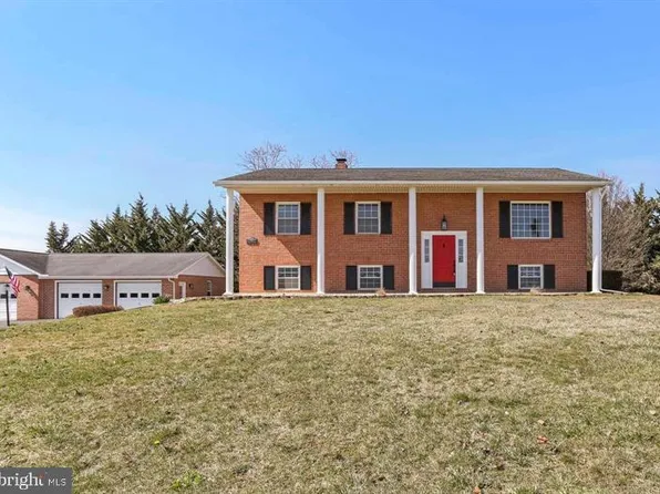 14128 Paradise Church Rd, Hagerstown, MD 21742