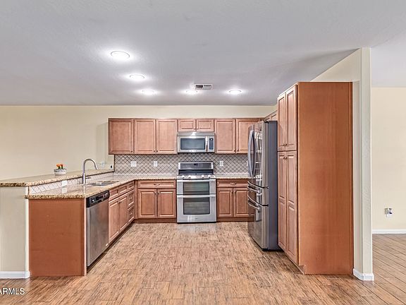 5th image of 17227 N 15th Ave