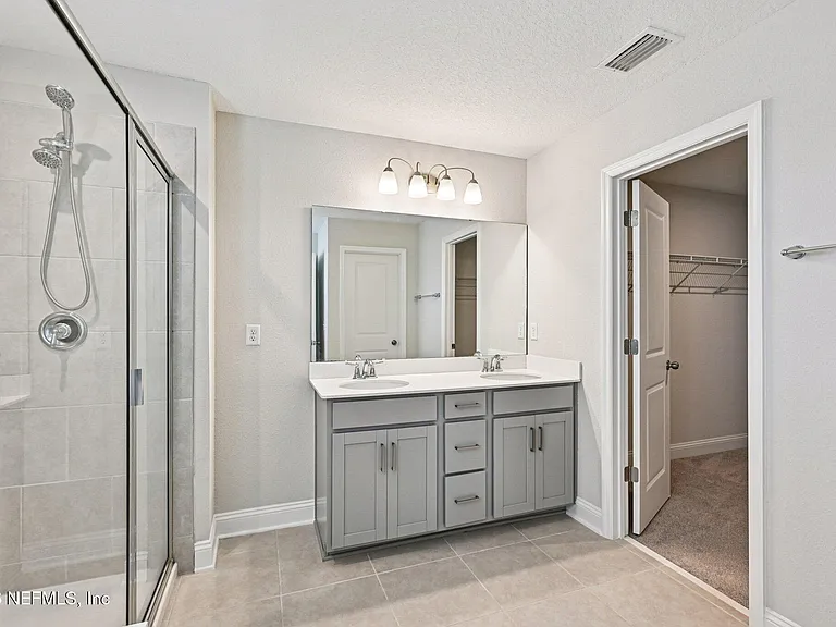 13019 Holsinger Blvd — Photo 26