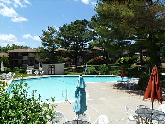 5th image of 95 Sierra Vista Ln