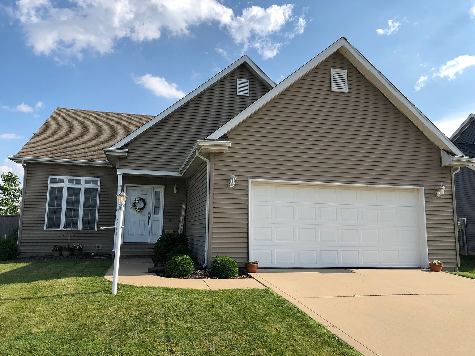 3801 Boulder Ridge Dr, Champaign, IL 61822 Zillow