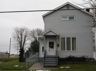 8 Ellen St, Oswego, NY 13126