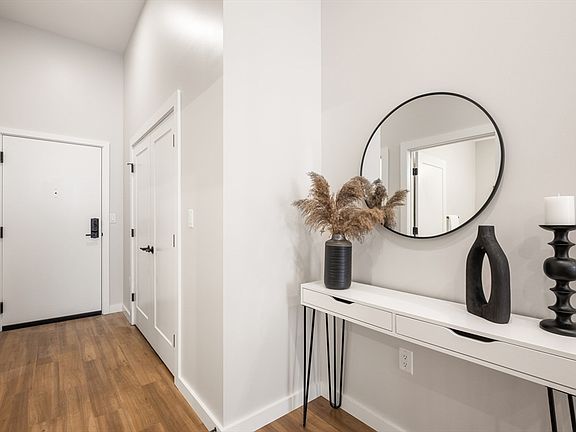 3rd image of 22 Elm St #302