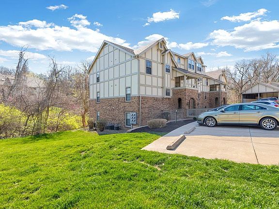 2nd image of 2244 Canyonlands Dr APT F