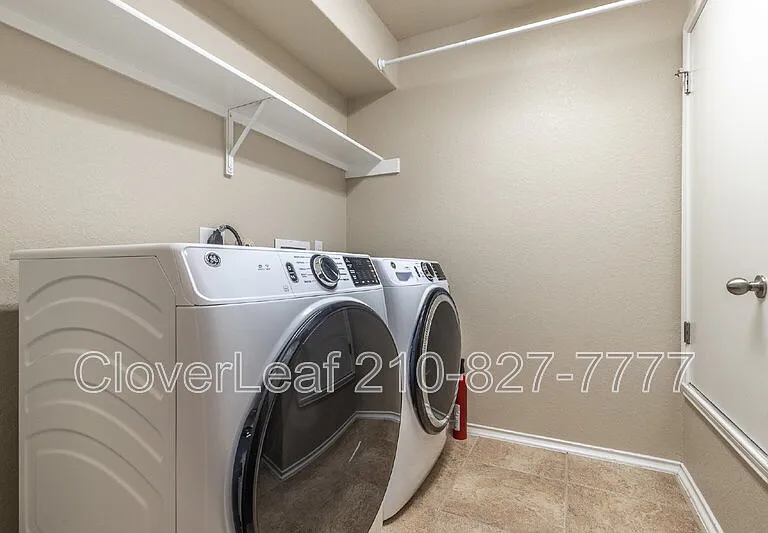 409 Loch Lomond Dr — Photo 36