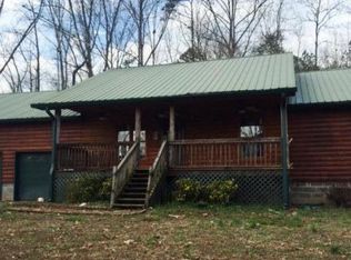 1063 Shahan Ln, La Fayette, GA 30728