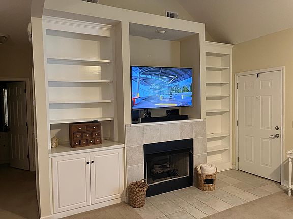 Living room gas fireplace with built-ins