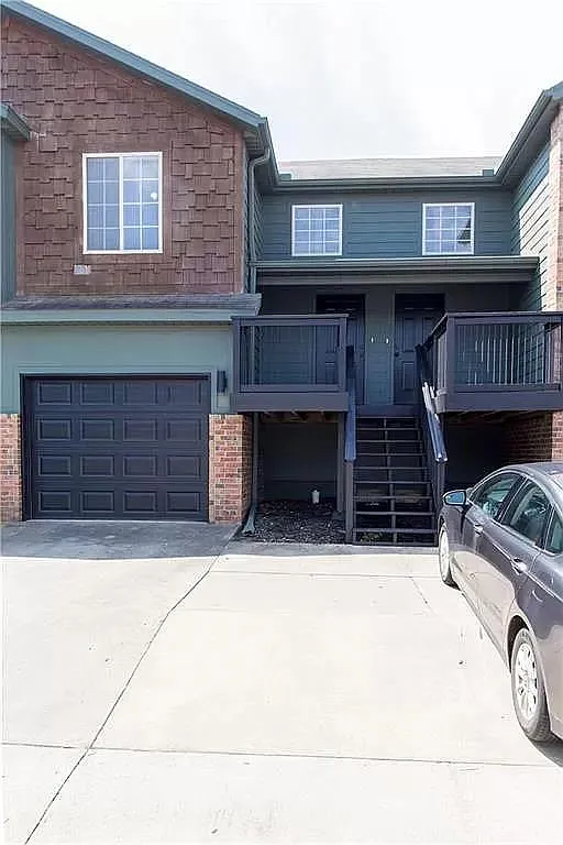 774 W Breeze Cv — Photo 1
