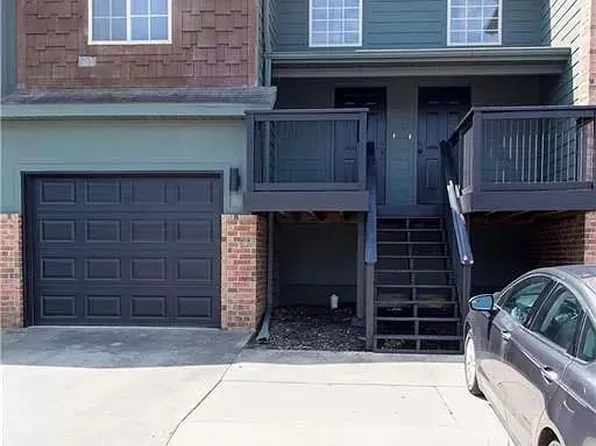 774 W Breeze Cv, Fayetteville, AR 72703