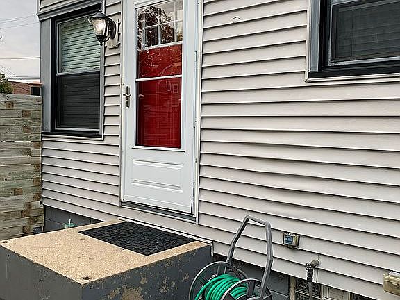 4th image of 1416 S 87th St #18030