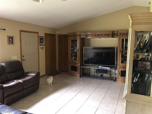 3rd image of 1768 Whipple Dr