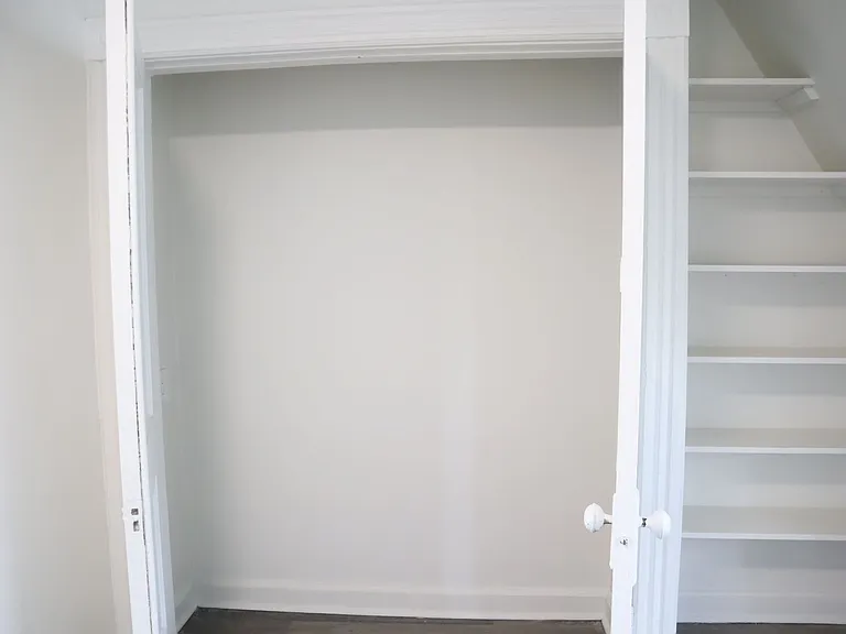 1303 N Charles St — Photo 10