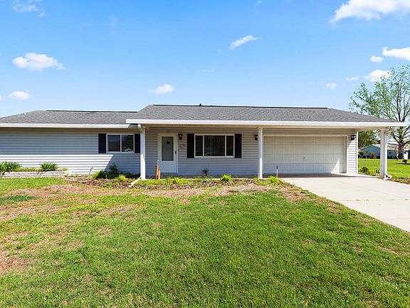 2nd image of 10435 SE 178th St