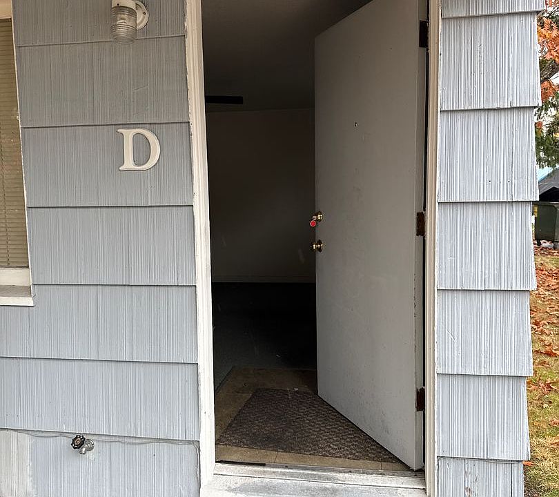 1st image of 6412 Lake Grove St SW APT D