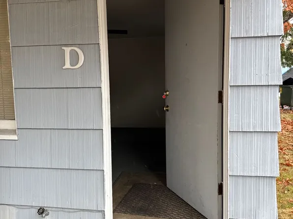 RSchleigh 6412 - Swan Court, 6412 Lake Grove St SW APT D, Lakewood, WA 98499