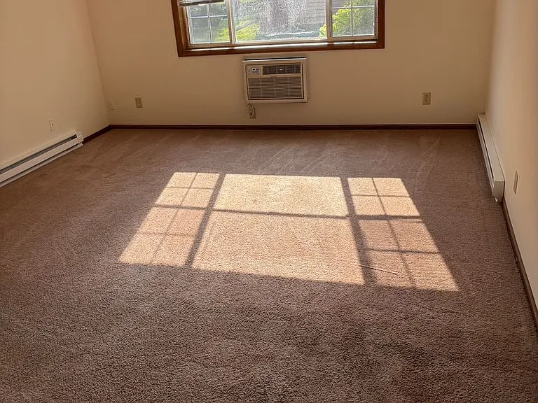 Pineview — Photo 49