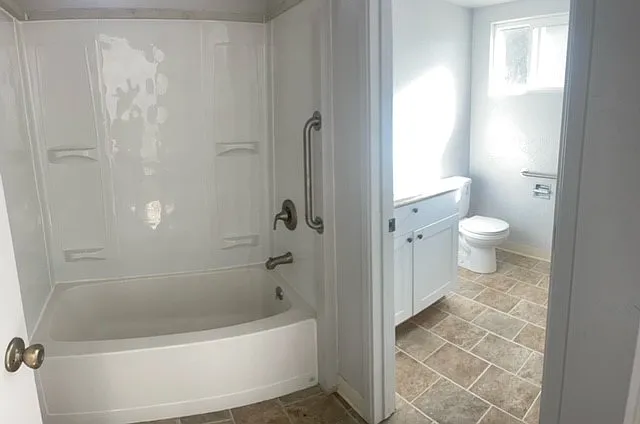 2 bed, 1.5 bath, $1,550 — Photo 4