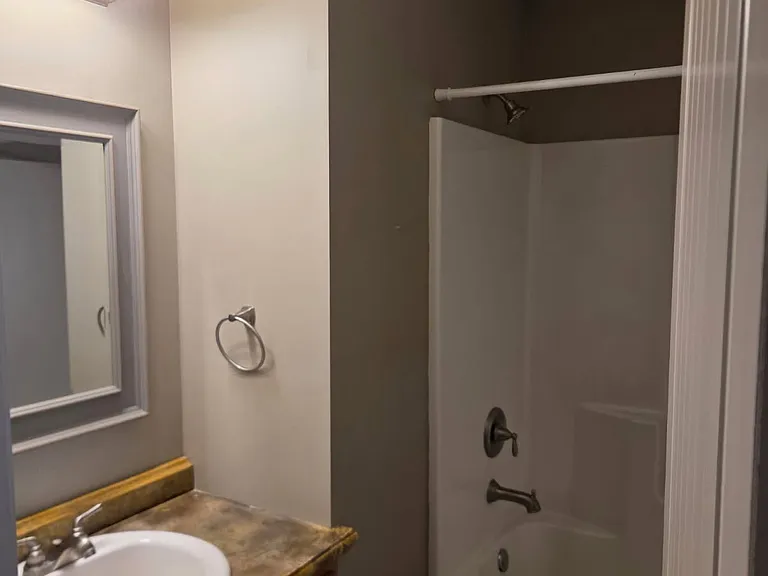 334 Bay Ln — Photo 10