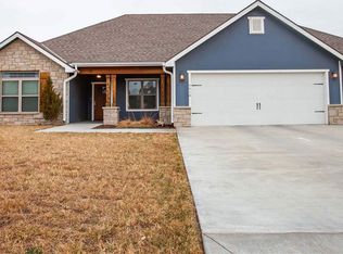 5410 Haddon Ct, Manhattan, KS 66503