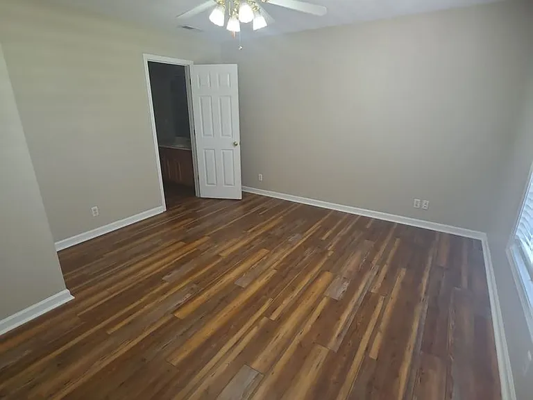 1293 Fisk Rd — Photo 6