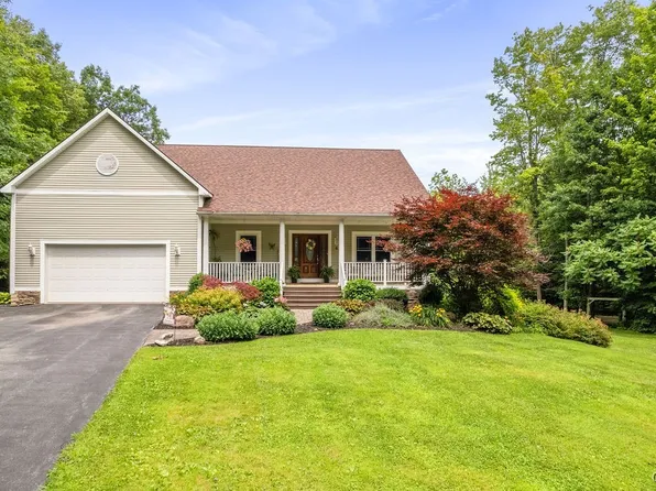 49 Millard Bassett Rd, Fulton, NY 13069