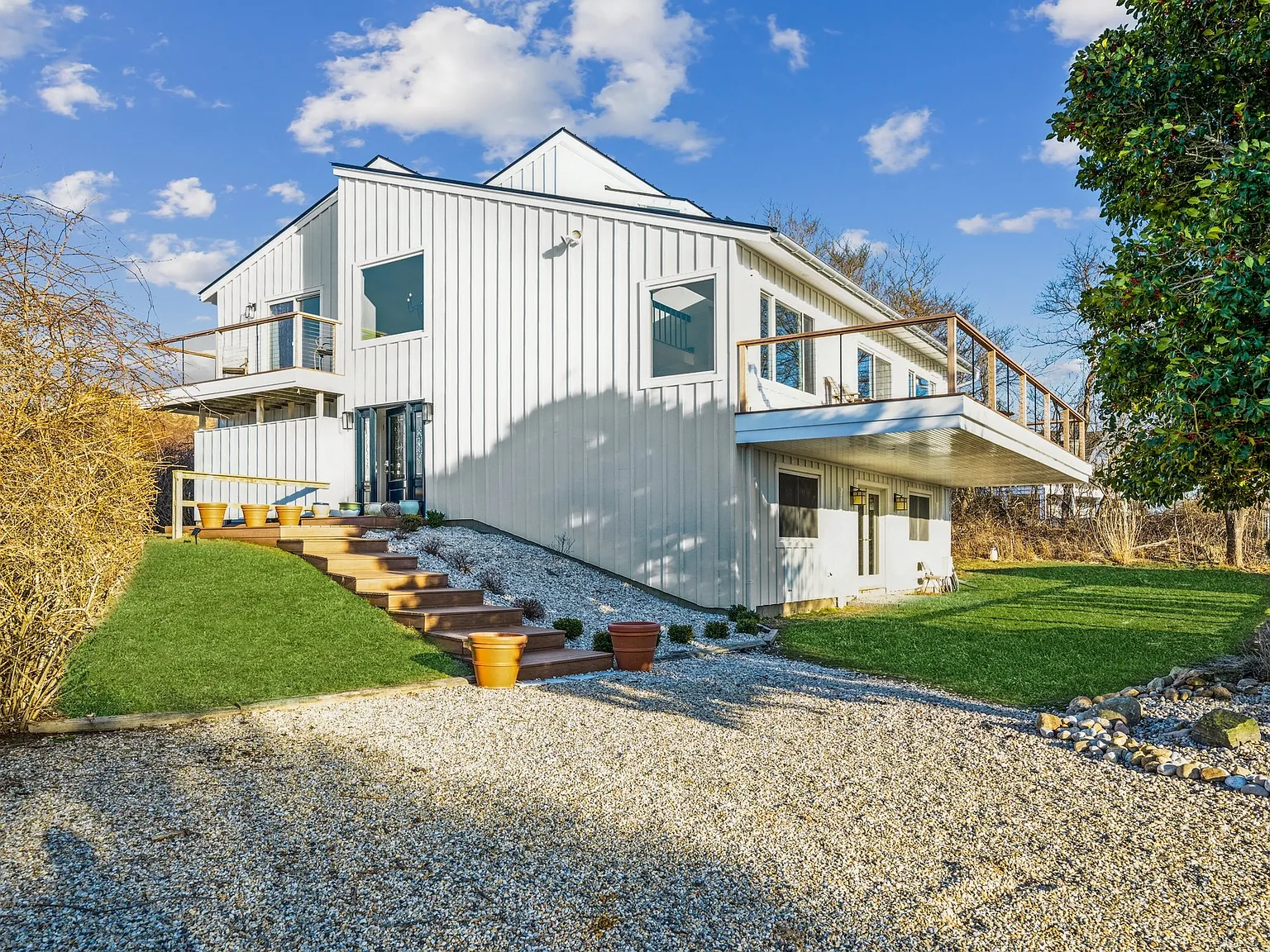 Montauk Panoramic Views Beach House — Photo 1