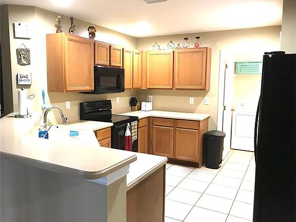 4th image of 3213 52nd St W