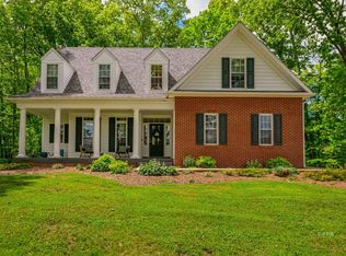 98 University Estates Blvd, Athens, OH 45701