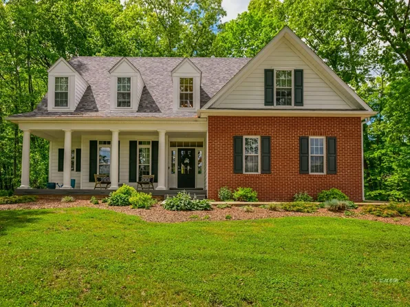 98 University Estates Blvd, Athens, OH 45701