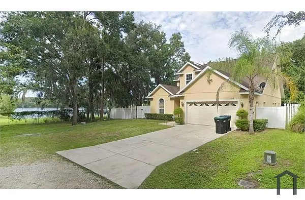 Building Photo - 1530 Salem Dr