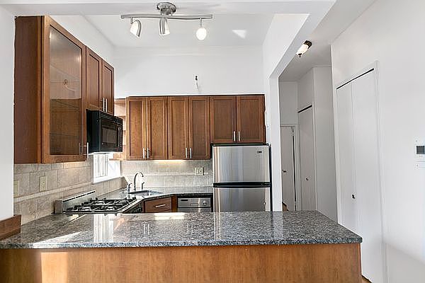 1st image of 30 E 95th St APT 4-F
