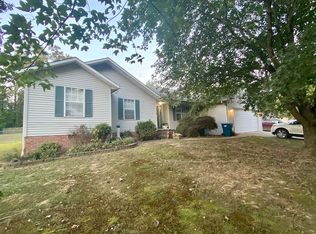 1475 Chelsea Ln, Poplar Bluff, MO 63901