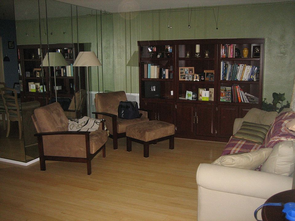 2nd image of 9812 111th St