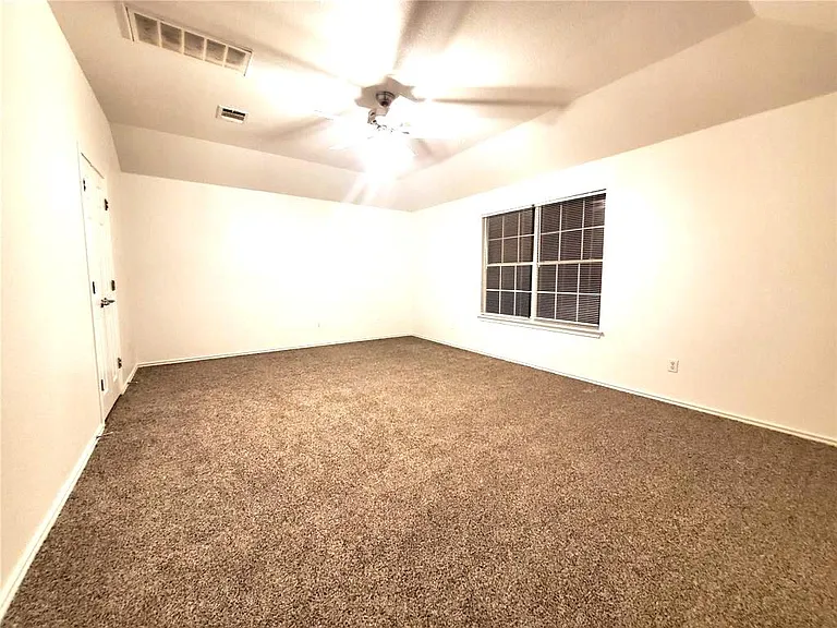 17909 Maxa Dr — Photo 16
