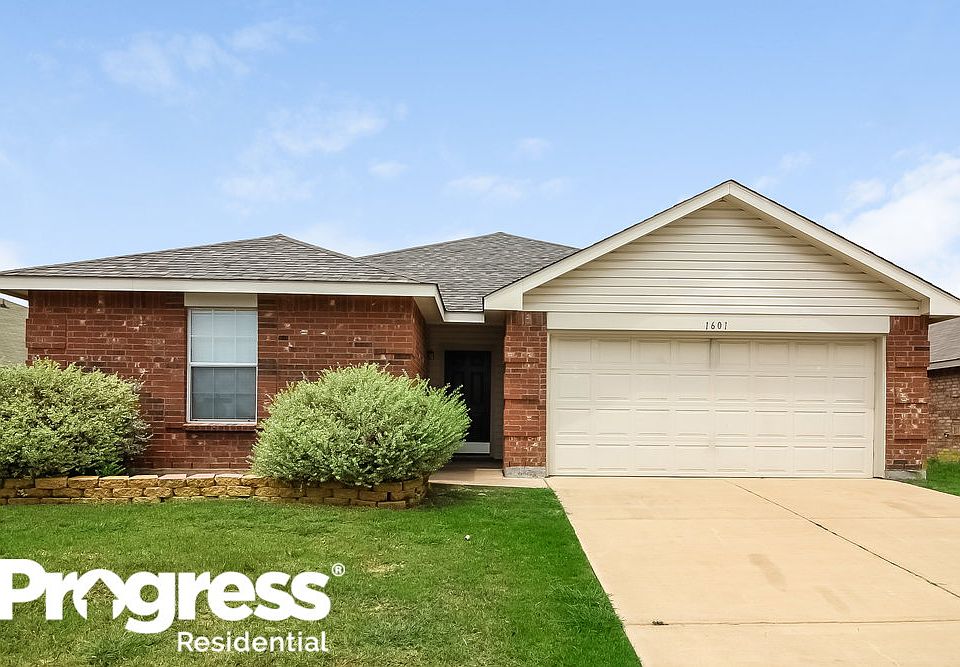 1st image of 1601 Kings Glen Ln