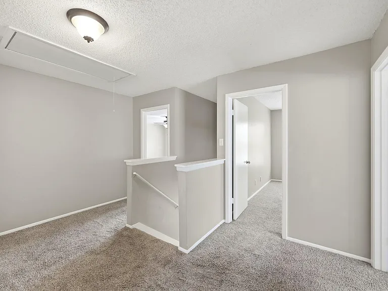 4507 Sherwood Way — Photo 12