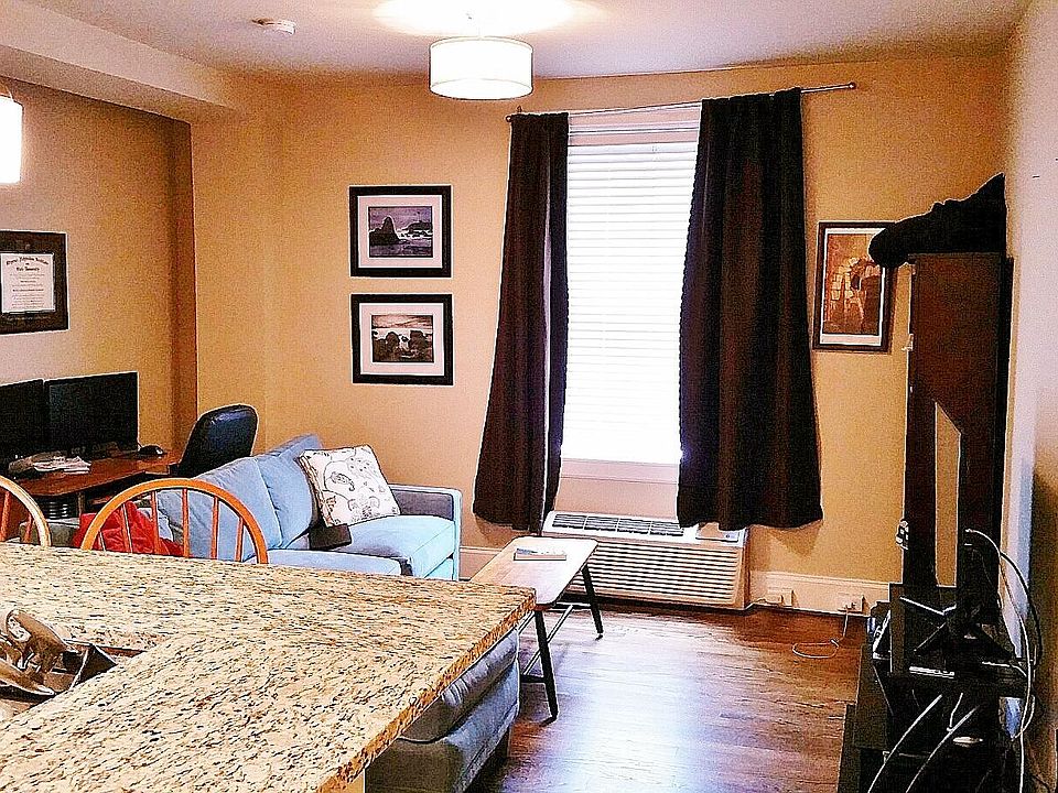 1st image of 611 S Jefferson St APT 703