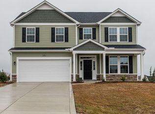16 Artillery Ln, Cameron, NC 28326