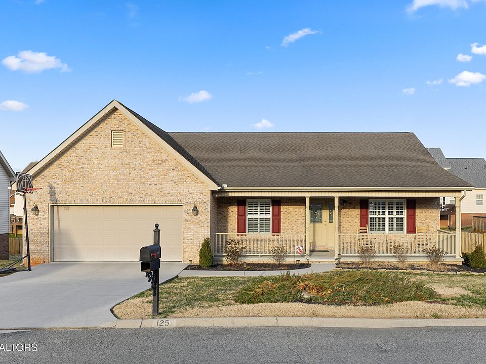 1st image of 125 Stone Bluff Ct