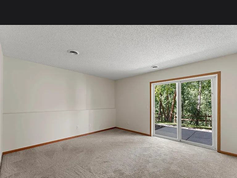 Timber Crest Dr SE — Photo 36