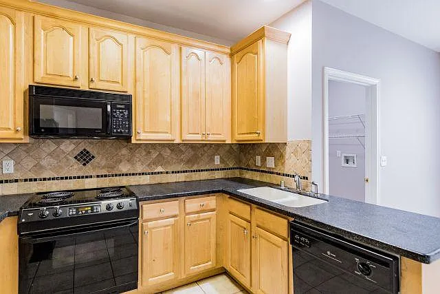 443 N Lake Rd — Photo 10