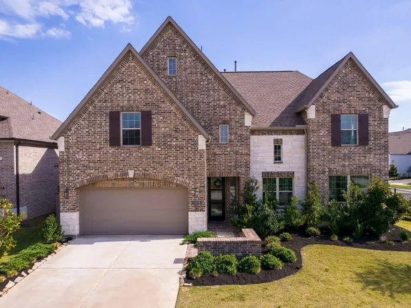 21215 Central Valley Ln, Cypress, TX 77433