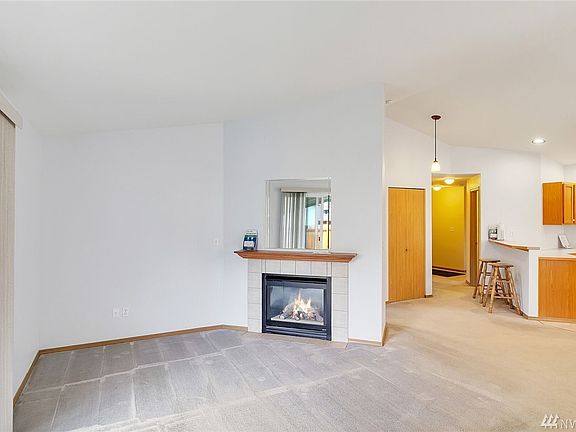 5th image of 1113 184th Street Ct E
