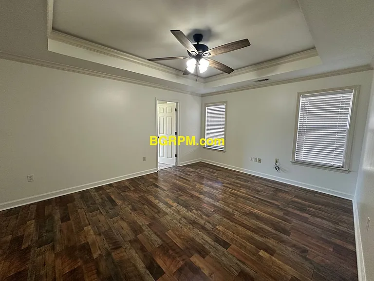 1901 Reveille Cir — Photo 10