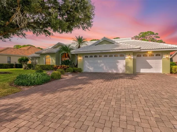 1987 White Feather Ln, Nokomis, FL 34275