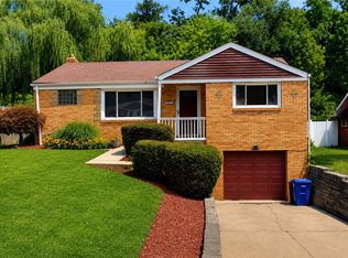 1035 Sanda Dr, Pittsburgh, PA 15227