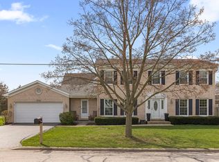 25W561 Jerome Ave, Wheaton, IL 60187