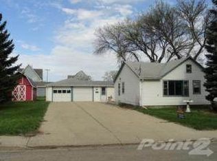 1018 S Aldrich St, Aberdeen, SD 57401